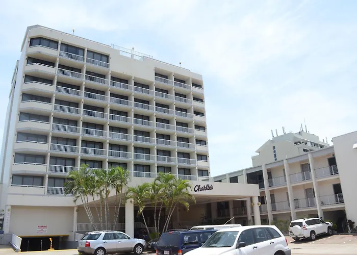 Acacia Court Hotel Cairns